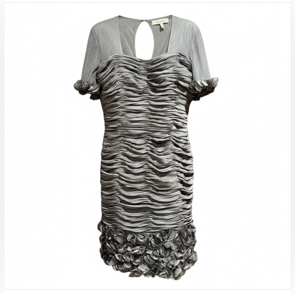 Holiday party ready Jovani NWT grey ruffled knee length dress size 16